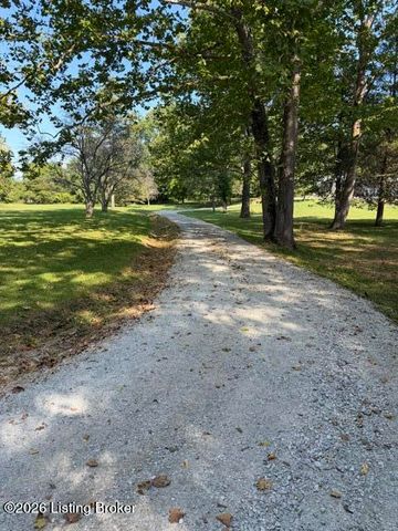 420 Hiland Dr, Shepherdsville, KY 40165