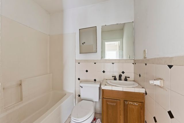 16 Killians Street, Charleston, SC 29403