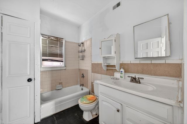 16 Killians Street, Charleston, SC 29403