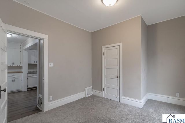 441 South Avenue, North Mankato, MN 56003