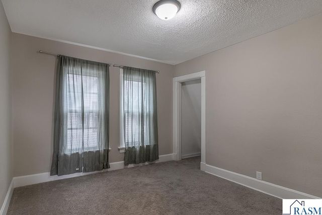 441 South Avenue, North Mankato, MN 56003