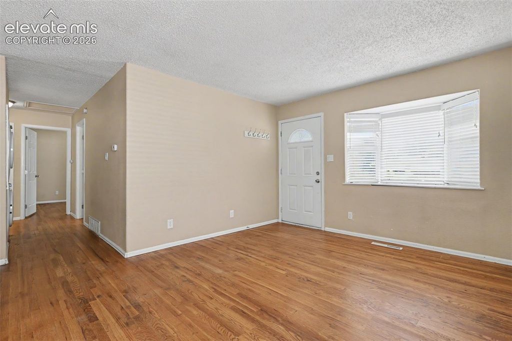 105 Linden Drive, Colorado Springs, CO 80911 — photo 5