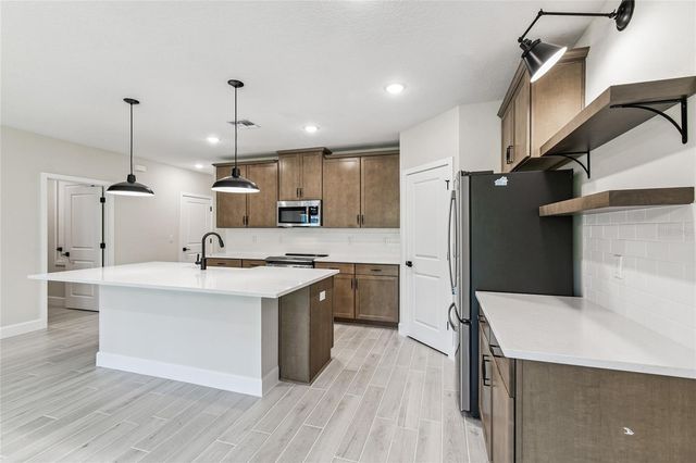 10835 N LETTERWOOD WAY 5, Dunnellon, FL 34434