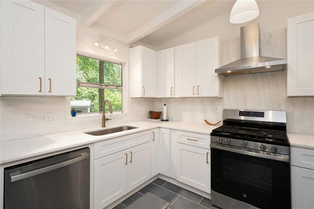 2700 Brook Park Way, Atlanta, GA 30340