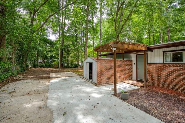 2700 Brook Park Way, Atlanta, GA 30340