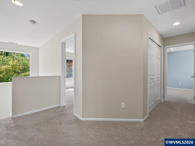 3537 NW Glenridge Dr, Corvallis, OR 97330