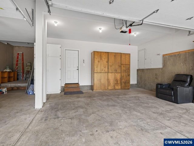 3537 NW Glenridge Dr, Corvallis, OR 97330