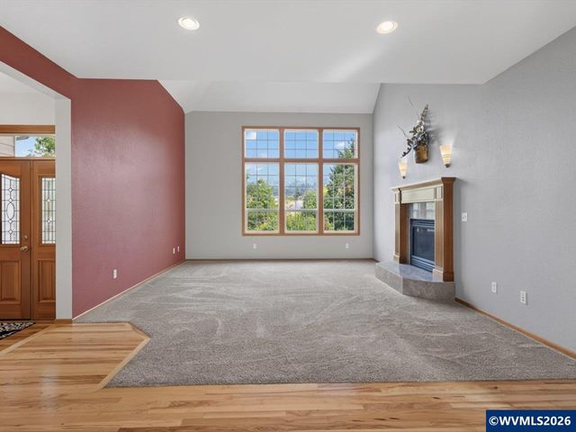 3537 NW Glenridge Dr, Corvallis, OR 97330