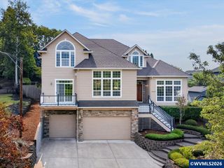 3537 NW Glenridge Dr, Corvallis, OR 97330
