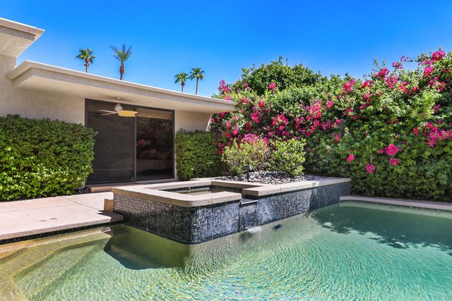 45550 Navajo Road, Indian Wells, CA 92210