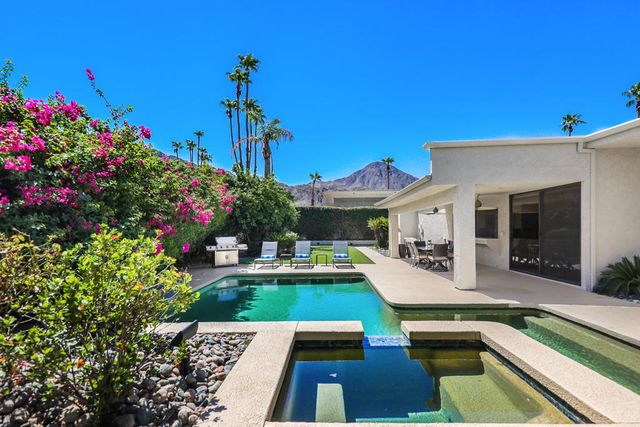 45550 Navajo Road, Indian Wells, CA 92210