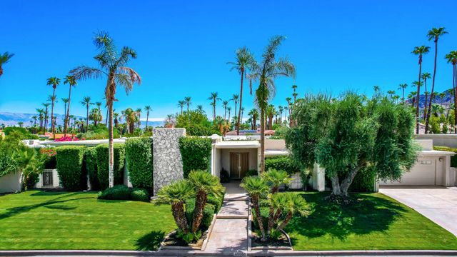 45550 Navajo Road, Indian Wells, CA 92210