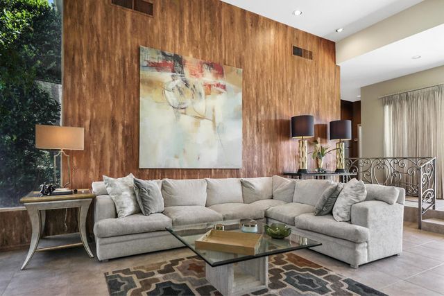 45550 Navajo Road, Indian Wells, CA 92210