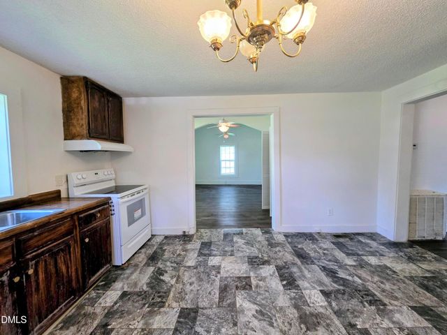 202 Hill Street, Smithfield, NC 27577