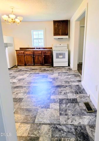 202 Hill Street, Smithfield, NC 27577