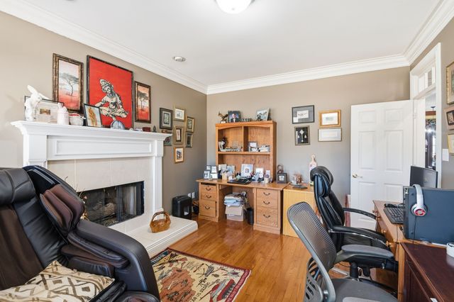 111 Chadwick Farms Dr, Fayetteville, TN 37334