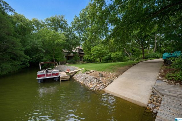 236 KRADLE KOVE, Talladega, AL 35160