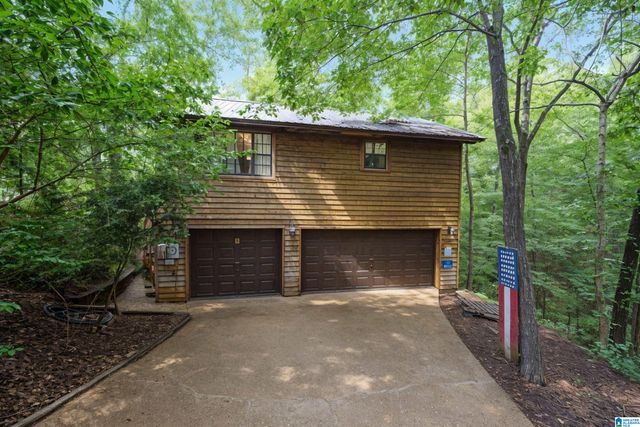 236 KRADLE KOVE, Talladega, AL 35160