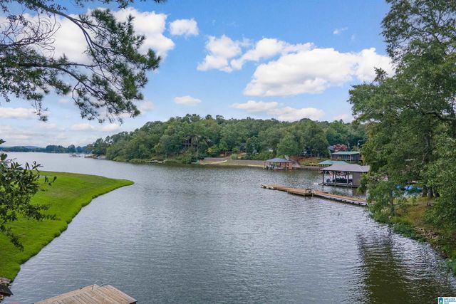 236 KRADLE KOVE, Talladega, AL 35160