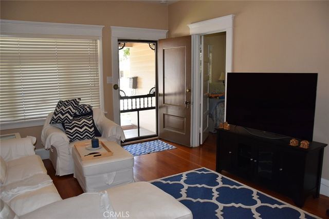 227 N Cleveland, Orange, CA 92866