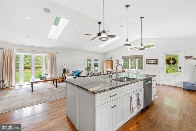 9309 ALLWOOD DR, Alexandria, VA 22309