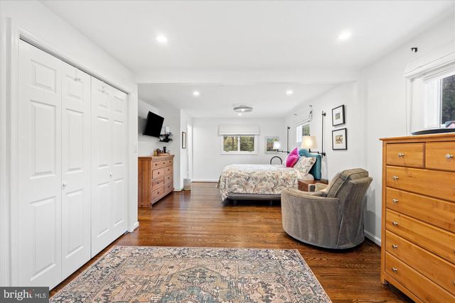 9309 ALLWOOD DR, Alexandria, VA 22309