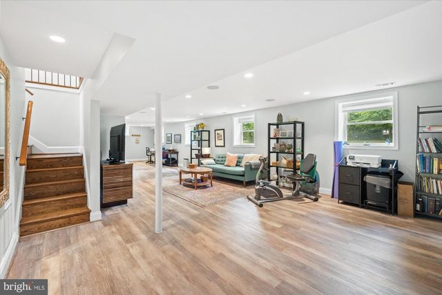 9309 ALLWOOD DR, Alexandria, VA 22309