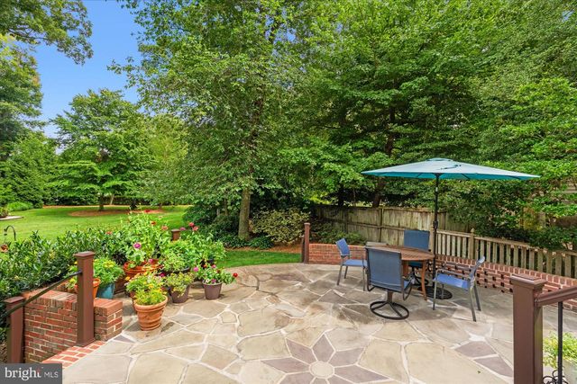 9309 ALLWOOD DR, Alexandria, VA 22309