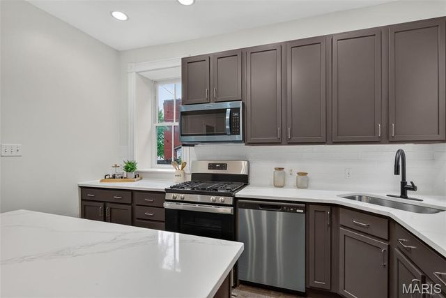 3248 California Avenue, St Louis, MO 63118