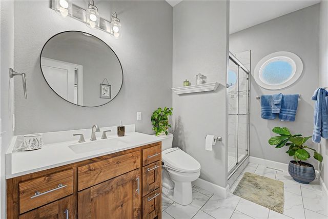 9889 River Oaks Drive, Bentonville, AR 72712