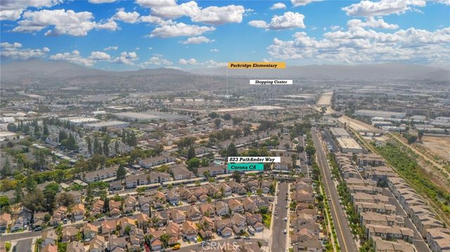823 Pathfinder Way, Corona, CA 92878