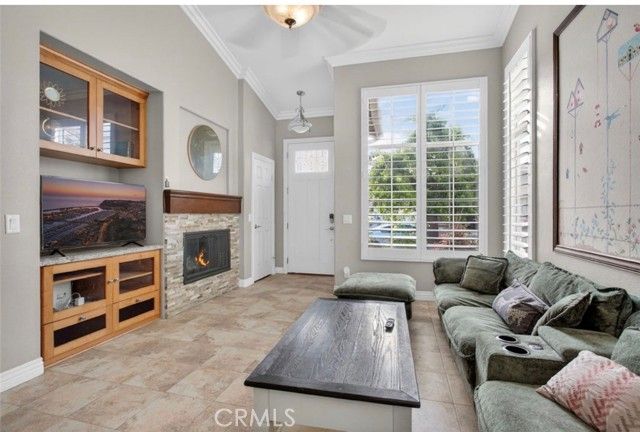 4 Daybreak ln, Rancho Santa Margarita, CA 92688