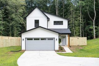 4547 Kings Court, Hickory, NC 28602