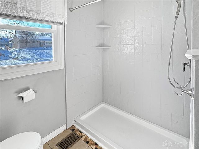 2803 Inland Drive, Middletown, OH 45042