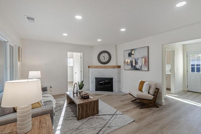 Redwood Avenue, Redwood City, CA 94061