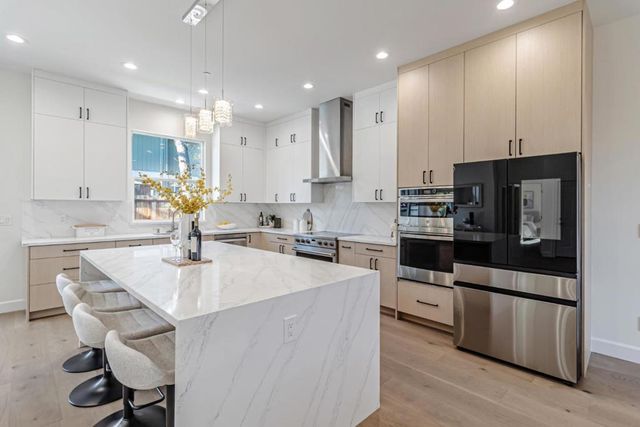 Redwood Avenue, Redwood City, CA 94061