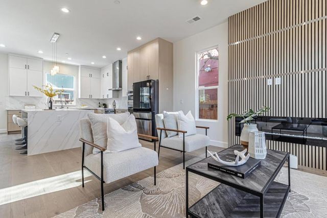 Redwood Avenue, Redwood City, CA 94061