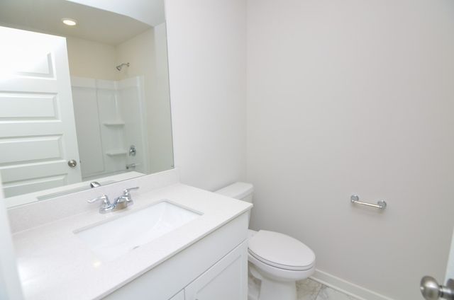 1704 Manuka Ln, Columbia, TN 38401