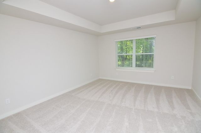 1704 Manuka Ln, Columbia, TN 38401