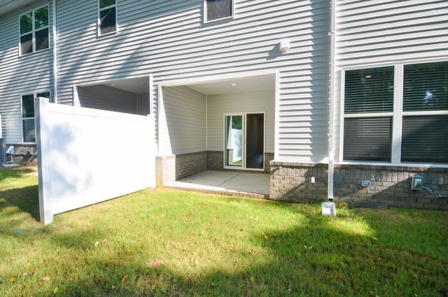 1704 Manuka Ln, Columbia, TN 38401