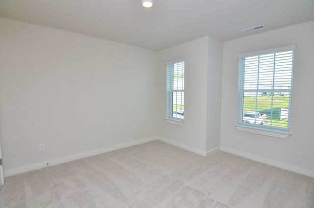 1704 Manuka Ln, Columbia, TN 38401