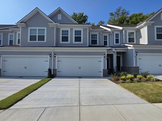 1704 Manuka Ln, Columbia, TN 38401