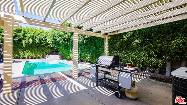 4839 Cartwright Avenue, North Hollywood (los Angeles), CA 91601