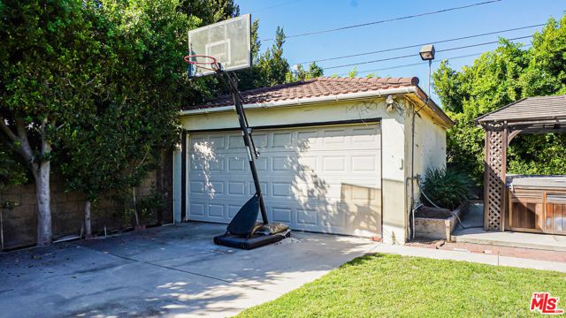 4839 Cartwright Avenue, North Hollywood (los Angeles), CA 91601