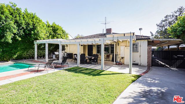 4839 Cartwright Avenue, North Hollywood (los Angeles), CA 91601