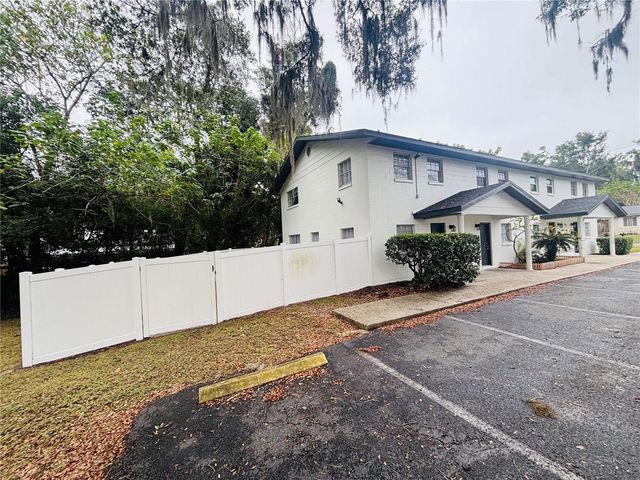 1023 NE 2ND STREET 3, Ocala, FL 34470