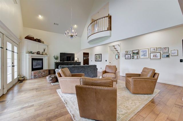 1120 Torre Pines Court, Yukon, OK 73099