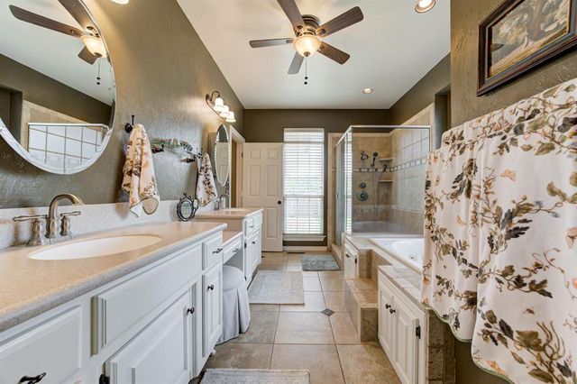 1120 Torre Pines Court, Yukon, OK 73099