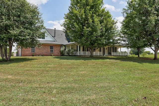 1120 Torre Pines Court, Yukon, OK 73099