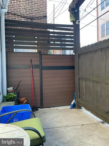 776 S MARTIN ST, Philadelphia, PA 19146